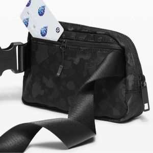 Lululemon everywhere belt bag fragment camo Jacquard black